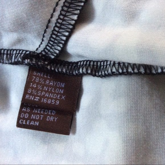 J. McLAUGHLIN CATALINA CLOTH BLACK AND WHITE ANIMAL PRINT TOP SMALL - Picture 6 of 9